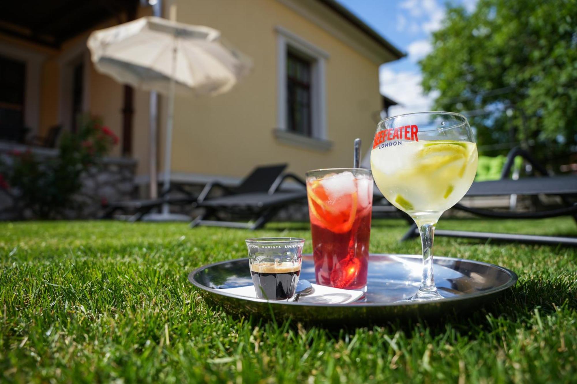 Varkert Deluxe Apartmanhaz Miskolc Eksteriør bilde